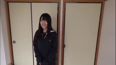         気の強そうな制服〇ｃは生が大好き,恍惚とした表情でイキまくる動画
    