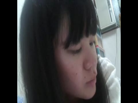         見せるだけでビチョビチョになるC
    