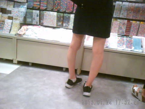         けしからん☆えっろいパンツの制服J系をストーキング生ｐちら♪5作品
    