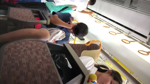         夏トキメキ☆ママとお買い物中なcっぽい子の水玉パンツ♬etc3作品
    