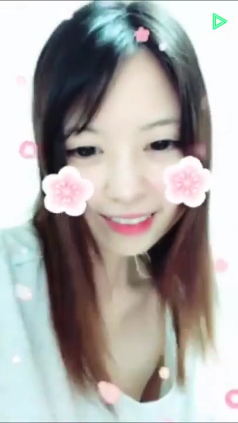         まじでおススメな配信ポロリ
    