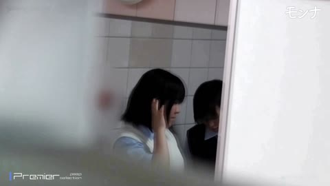         【美しい日本の未来 No.151】JKシリーズ９　緊迫　向かい前後に同時入室　真ん中へ割込めるか！
    