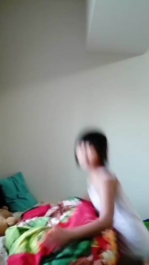         なんか濡れてる…♪ど変態なシィちゃん裏垢配信！他５作品
    