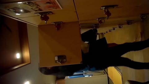         脳イキさせられるC
    