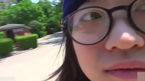         自撮り野外露出 5
    