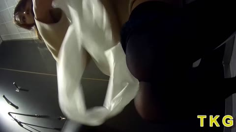         若い子の個室観察 TKG No.017
    