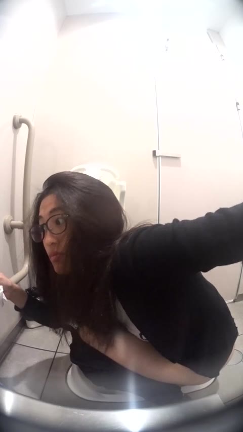         【丸見えうんち＆丸見えおまんこ】素朴なカワイイJKのトロトロおまんこ丸見え放尿＆極太脱糞タイム
    