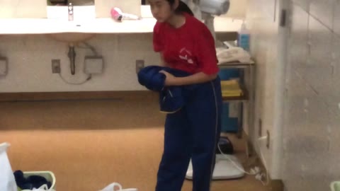         修学旅行生の旅館に潜伏☆着替えとお風呂をまるごと！7本
    