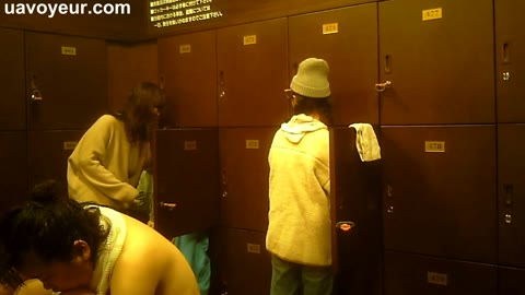         【撮っ太郎の○撮日記　5日目】～美少女とその母・妹を撮っ太郎編～
    