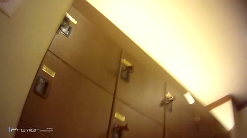         【神降臨　No.001】夏休み中のk二人組、プリプリのヒップにズームイン
    