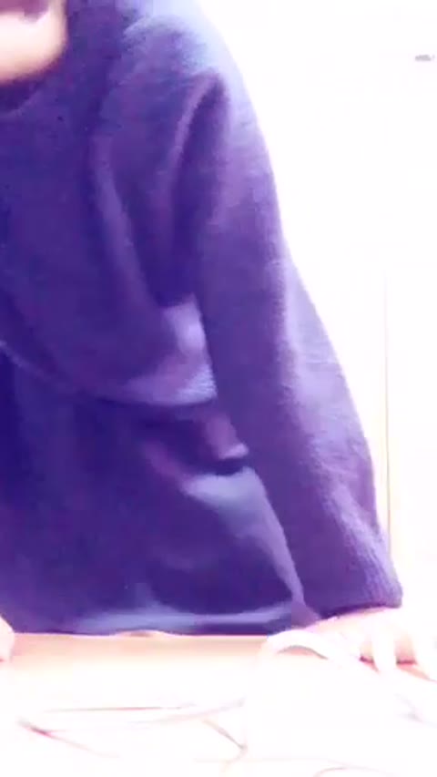         アイドル級の美少女がデンマ&amp;潮吹きエロエロ生配信♪etc3作品
    