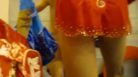         【洋】S高学年の更衣着替え盗撮【無】
    