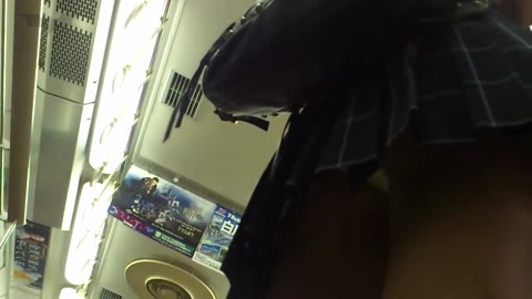         盗撮列車 vol.03 ●ｋムッチリ太腿がいっぱい!!ブルマも・・・
    