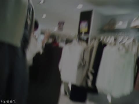         白レース綿パンツ 店員さん
    