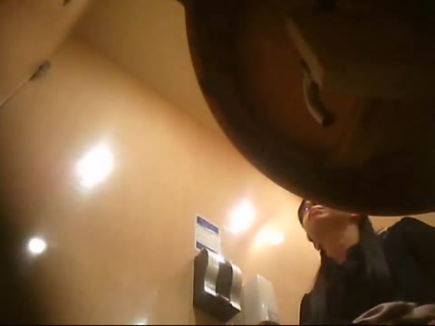         前後2台のカメラが暴く！隠し撮り！女子トイレの全貌 Vol.05
    