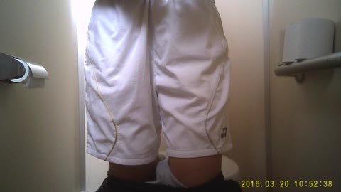         テニス大会トイレ70　2名登場！顔は幼くても身体は大人(^^♪ハート柄のパンティ(^O^)／
    