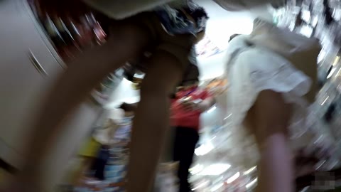         逆さ＆めくり（私服編)　No.8
    