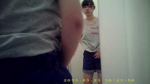         着替え盗撮
    
