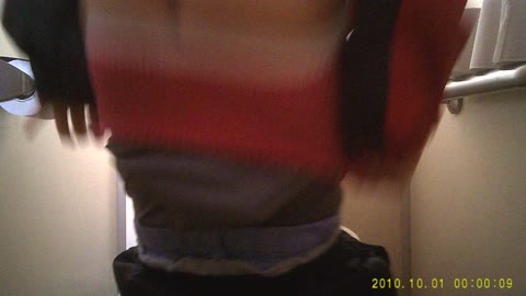         Cのテニス大会トイレ 美少女ちゃん顔あり＆ぷりっぷりのお尻丸出しバージョン！！
    