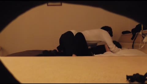         【個人撮影】抵抗する美容師にひたすら強引に迫って犯す(後編)
    