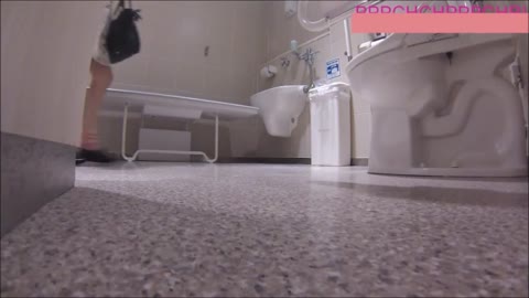         ワンピース着替え風胸触り2点
    