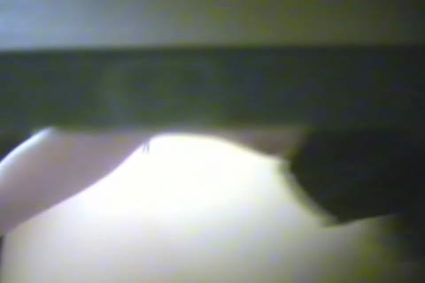         流出！某有名プール更衣室着替え盗撮4
    