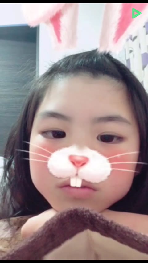         未出アリ. 鼻歌歌いながらちっぱいお披露目☆卓球部に所属な可愛い娘ジドリ,,,７作品
    