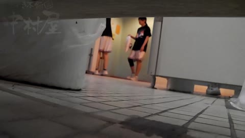         マ○コ丸見え！第三体育館潜入撮File006 進化!!
    