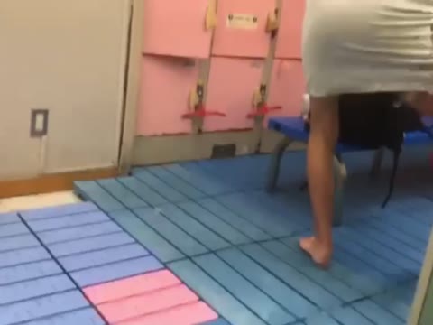         【撮影者は】水泳部更衣室 着替え【同じ部活の娘】
    