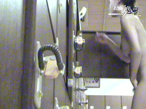         Tits Nice and Big 09041_140
    