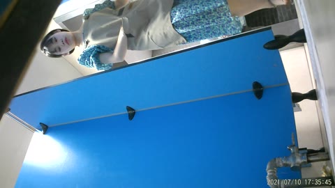         【トイレショット】お姉さんの陰唇がすごく伸びるオリジナル高画質トイレショット 23V【とある部屋のオリジナル版】
    