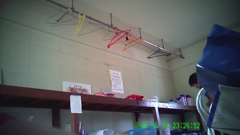         C更衣室での様子
    