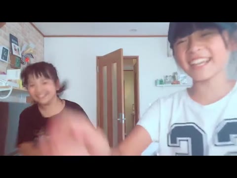         激カワちゃんとピンクちゃんの大胆ライブ♪
    