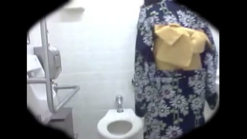         CK夏祭りトイレ浴衣も総勢１６名
    