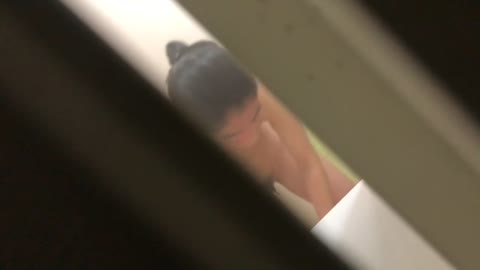         バレたかも？【民家風呂湯けむり美女　Vol.02】
    