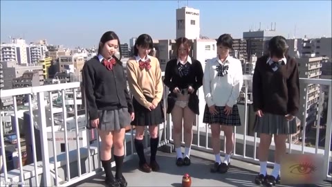         青空JKゲーム　前編
    