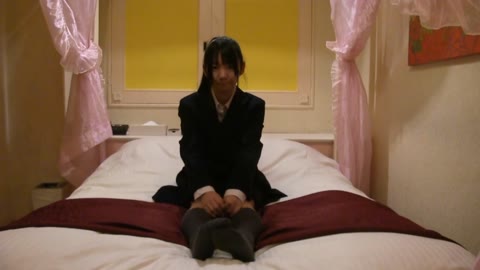         おとなしいアイドル志望の女の子
    