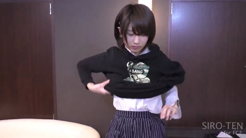         Vol.1/ hna71 Hなことに興味津々☆小柄で童顔な美少女ｃｋに中出し
    