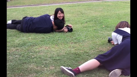         超美少女Ｊ●が純白パンティ丸見え！！！
    