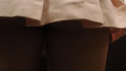         初々しい・・・L〇NE掲示板で偶然見つけた18才女の子と援〇交際
    