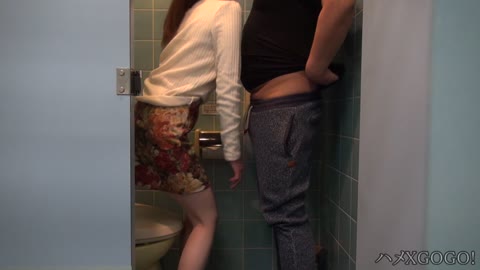         素人専門 PPV128 【便所で立ちバック】※フィニッシュは口内発射・ごっくん。ひさえ
    