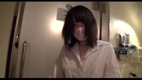         完全にちんこ中毒。スキモノＪＫとお風呂で濡れ濡れＳＥＸ
    