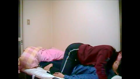         流出※これってリベンジポルノじゃね？ネットに晒されたハメ撮り映像
    