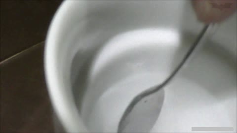         漫画喫茶で見つけた制服女子高生のドリンクにｘｘを混入し悪戯しまくる男
    