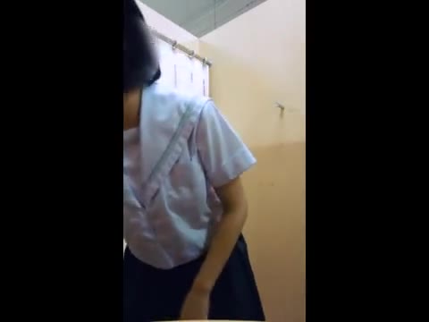         りある。神盗撮。スク水試着室。現役J〇の生着替え
    