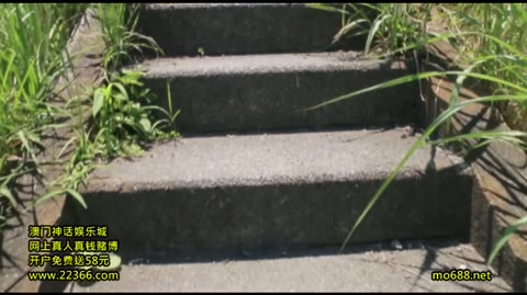         処女喪失。オナニーしまくりな控え目〇学生の初SEX体験
    