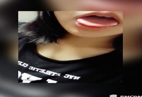         無修正（C)3自撮りオナニｰ　静止画付
    