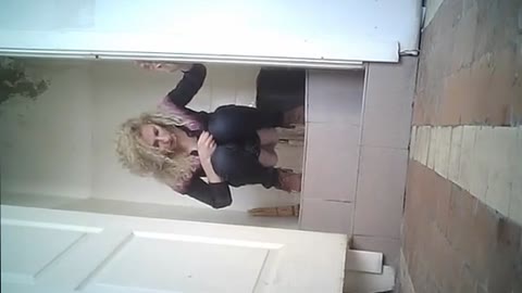         無 週末限定価格JKマルチ（4カメ）トイレスペシャル
    