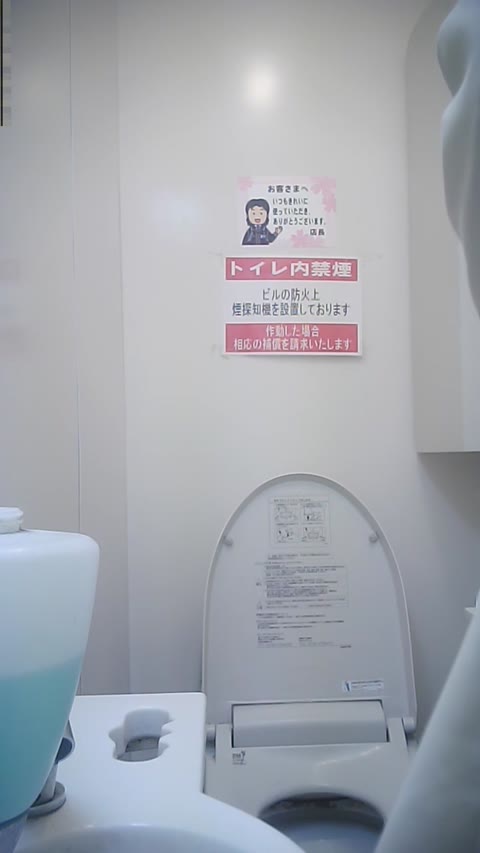         美女を選りすぐったトイレ！惜しみなくパンツを降ろしてくれます！
    