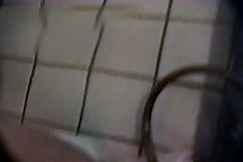         お風呂と着替えシリーズ Vol.3 ガチ女風呂ピチピチギャルとロッカールームの着替え至近撮り
    